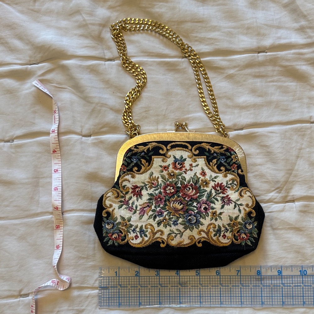 Elegant Floral Embroidered Black and Gold Women's Tapestry Bag